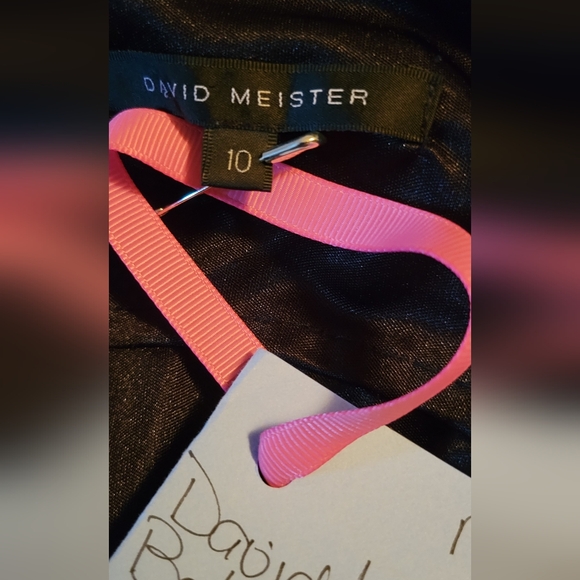 * David Meister Jet Black Satin like fabric mini dress - Picture 6 of 8